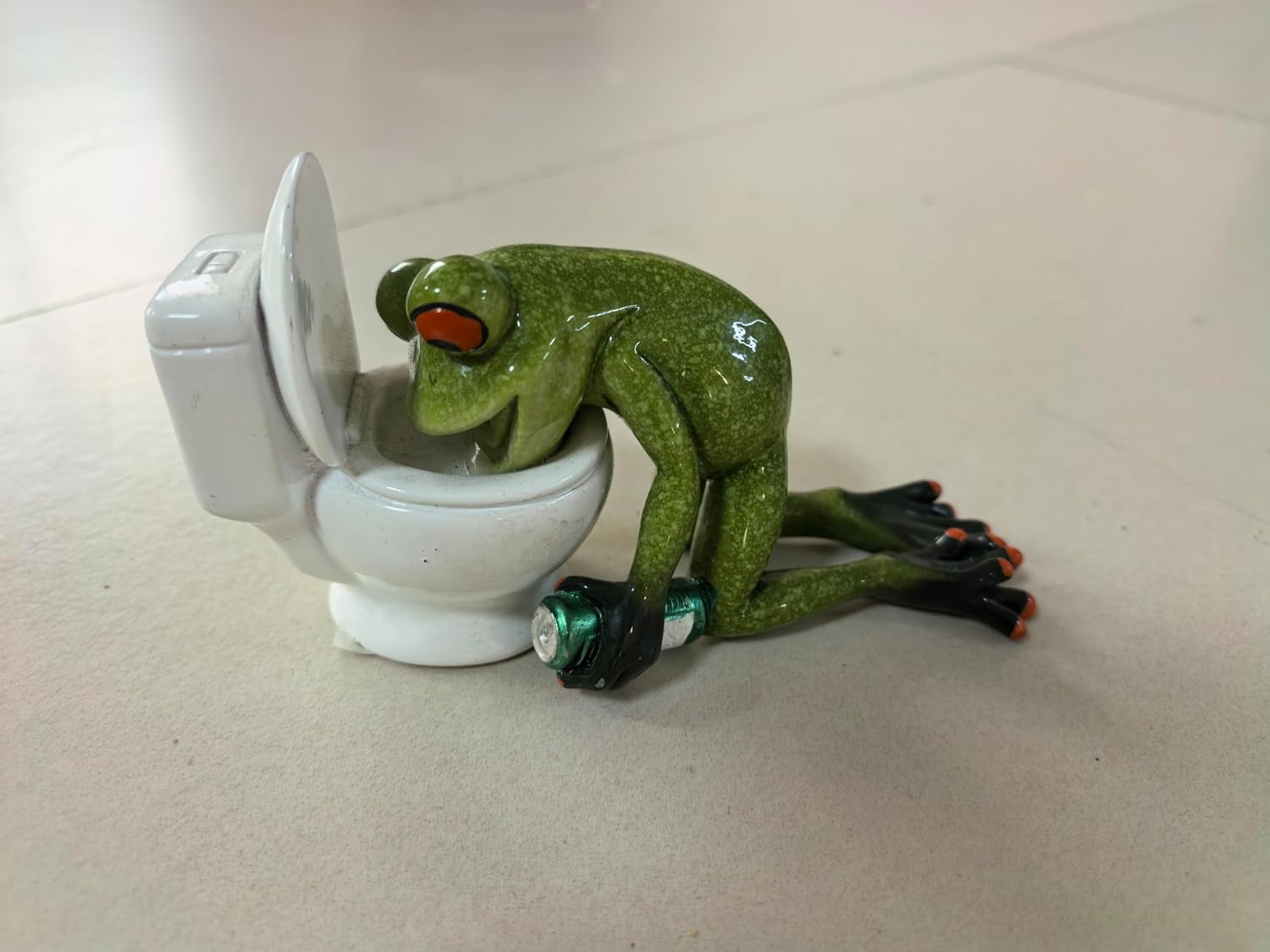 Frog In Bathtub - Hình 10